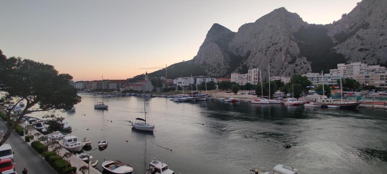 Appartamento Barakokula Omiš Esterno foto